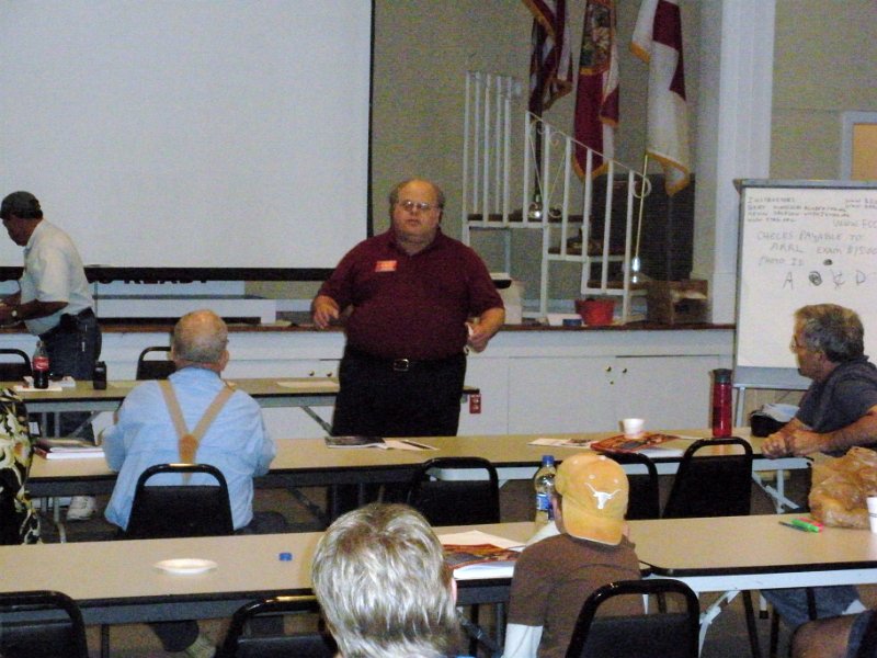 Ham Radio Class October 2,3 2010 006.jpg